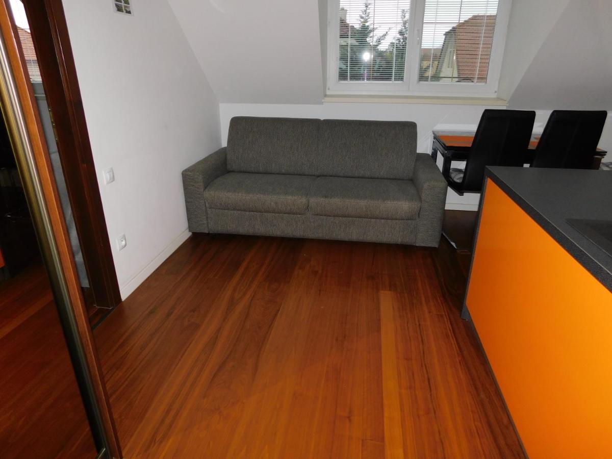 Apartmanovy Penzion Bajmóc Kültér fotó