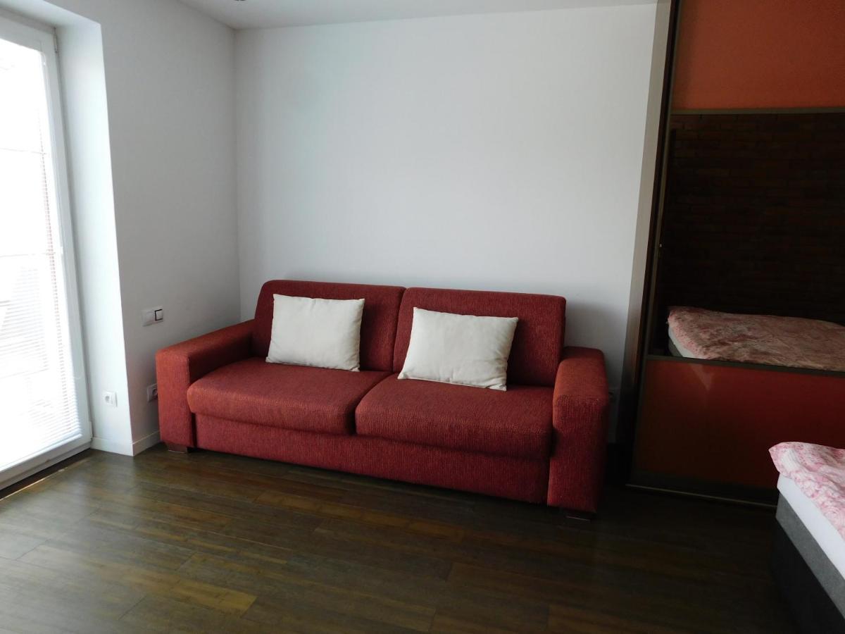 Apartmanovy Penzion Bajmóc Kültér fotó