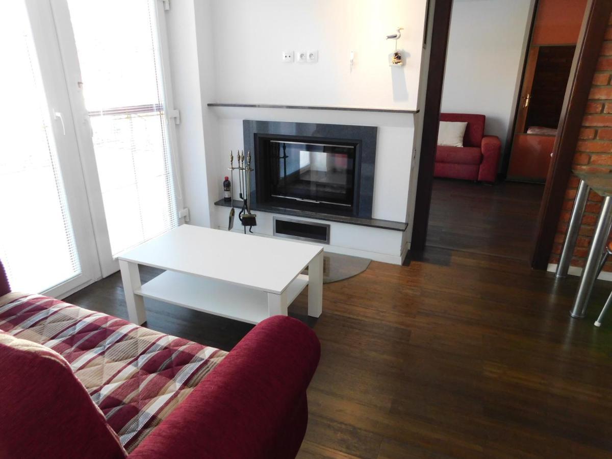 Apartmanovy Penzion Bajmóc Kültér fotó