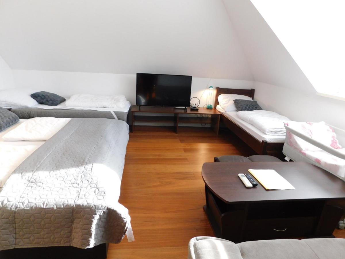 Apartmanovy Penzion Bajmóc Kültér fotó