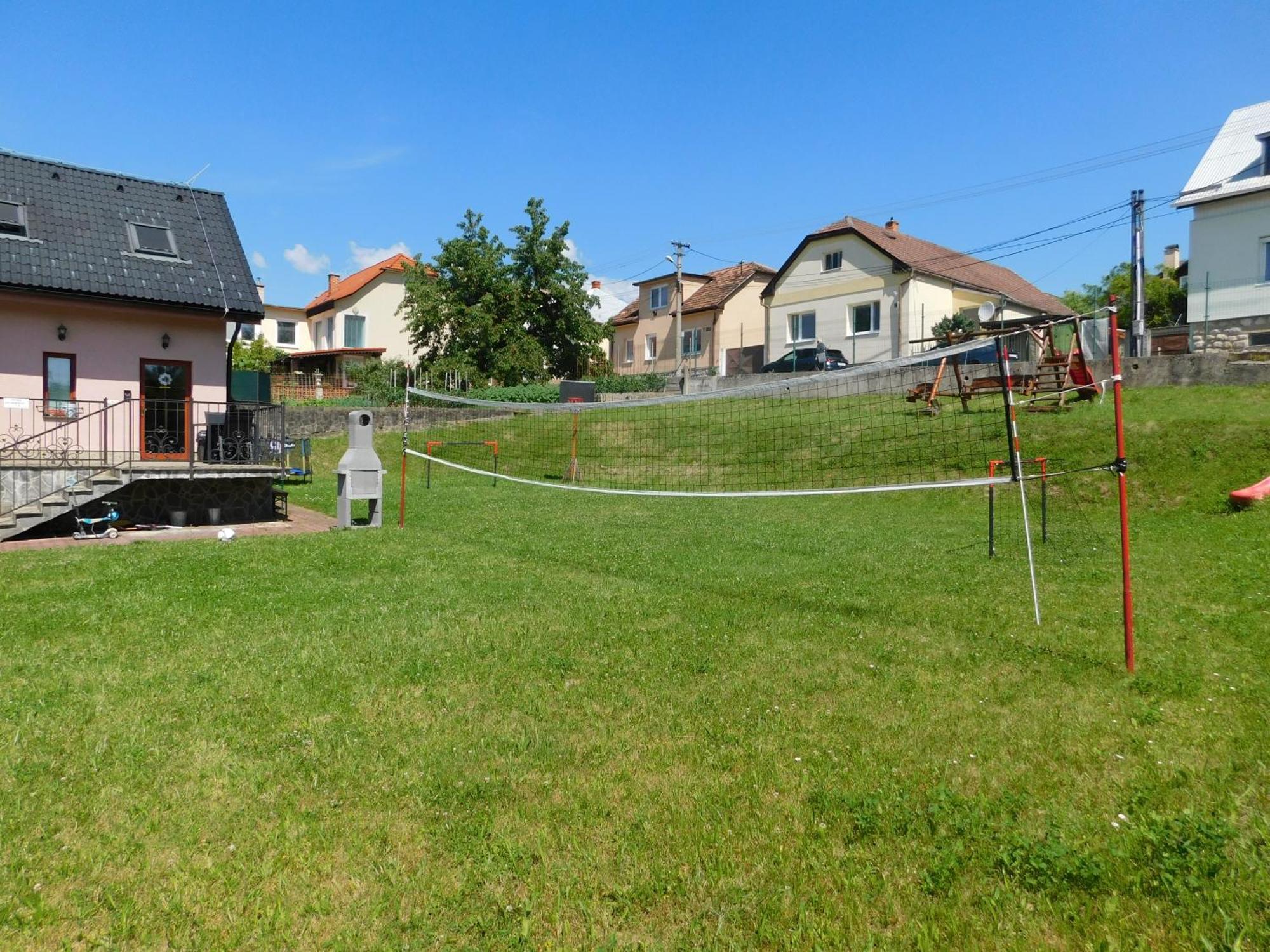 Apartmanovy Penzion Bajmóc Kültér fotó