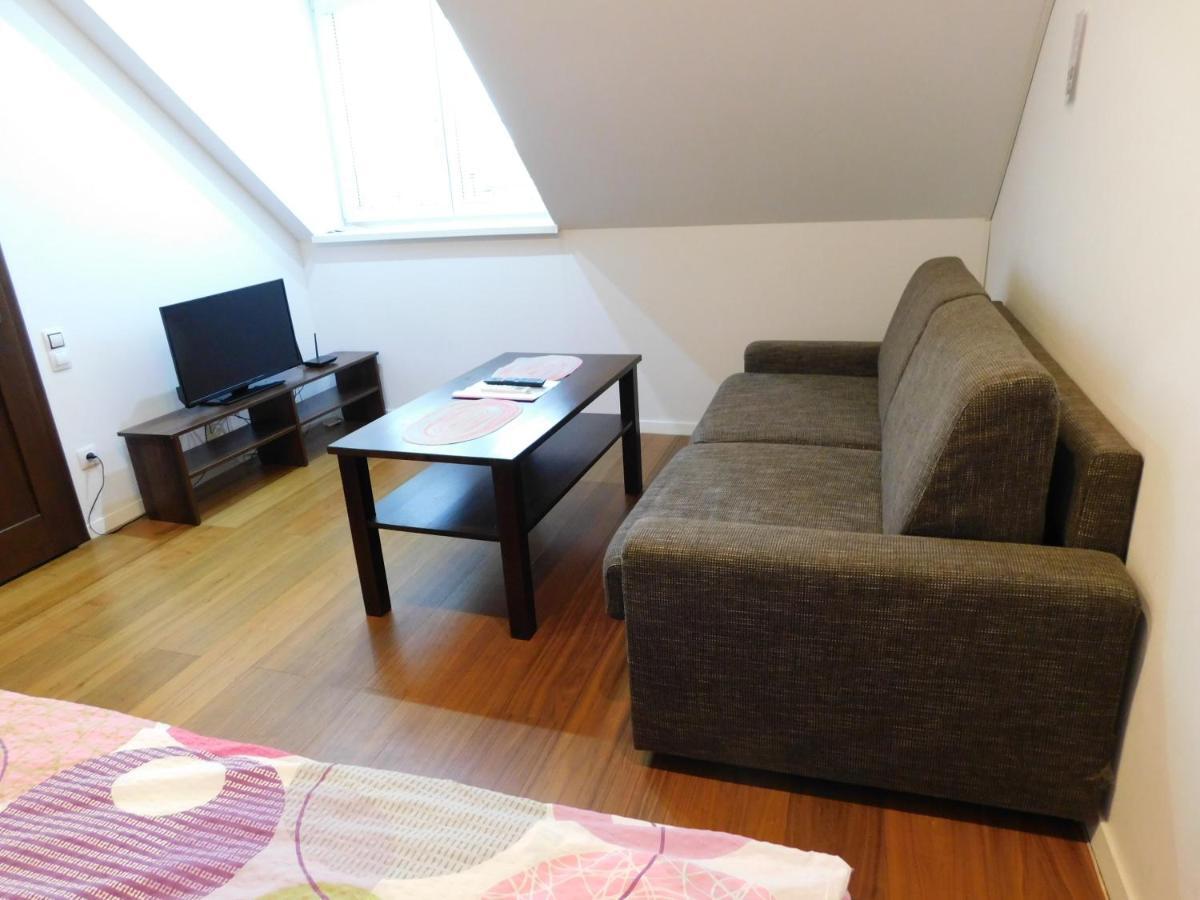 Apartmanovy Penzion Bajmóc Kültér fotó